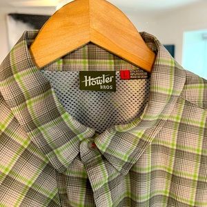 Howler Bros Short Sleeve Tech shirt